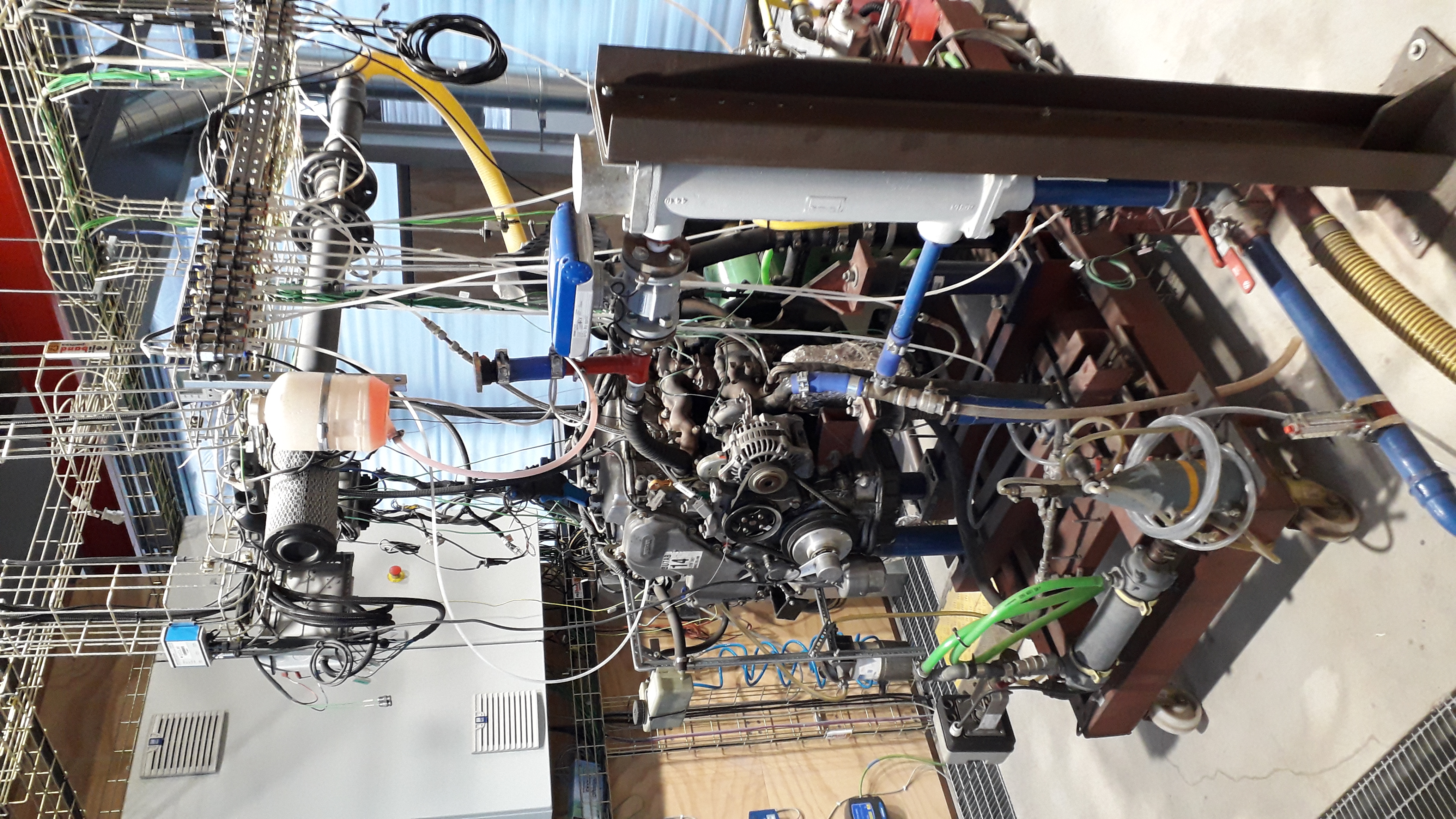 Engine test bench for steady state tests